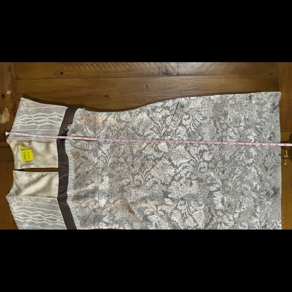 Signette Metallic Gold Floral Brocade Beige Lace Cap Sleeve Empire Waist Dress - Picture 12 of 12